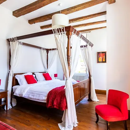 Sleeps 12 Pool Air Con Wifi Le Bourg